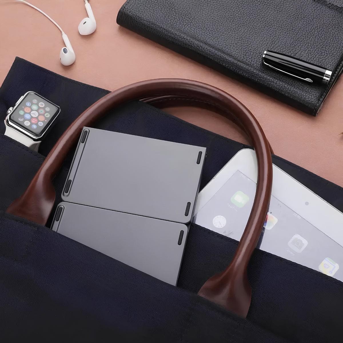 B033-لوحة مفاتيح بلوتوث قابلة للطي -FOLDABLE BLUETOOTH KEYBOARD
